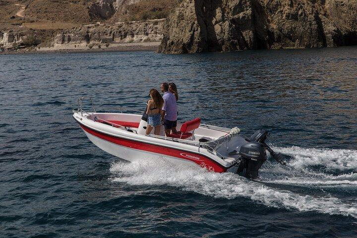 Bootsverleih auf Santorini ab Vlichada