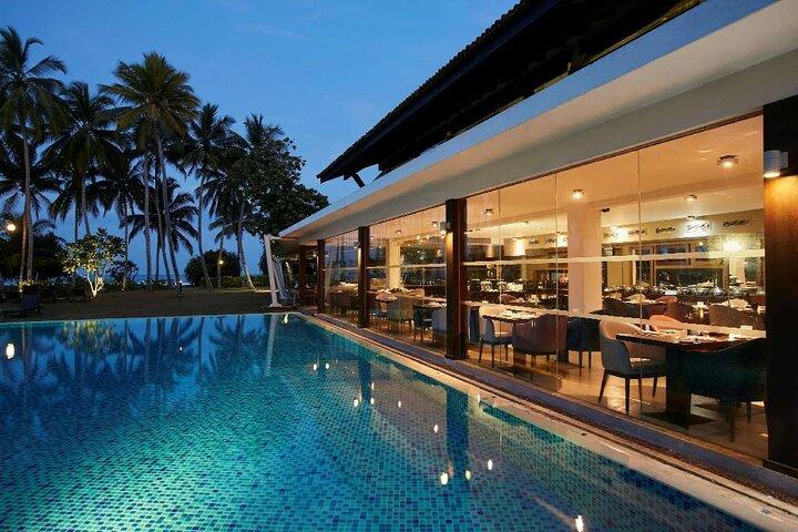 Private Taxi from Sri Lanka Airport (CMB-BIA) to Avani Bentota Resort & Spa