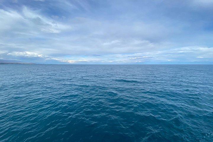 1日で巨大で息をのむようなイシク・クル湖