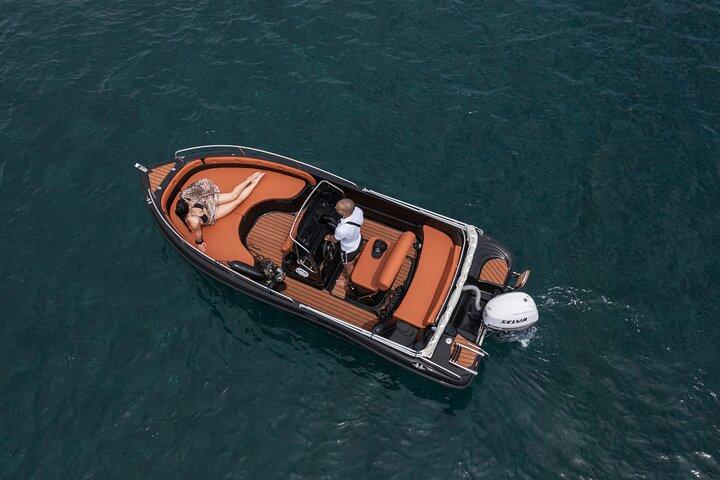 Aluguel de Barco em Santorini Licença Gratuita