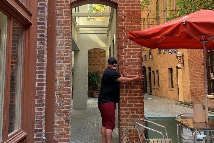 Savannah City Scavenger Hunt Excursion by Wacky Walks