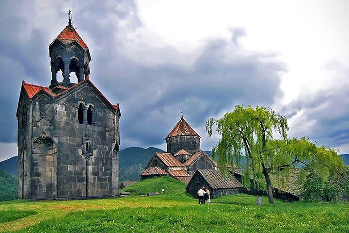 Excursão privada aos mosteiros de Haghpat e Sanahin, patrimônio da UNESCO, e à igreja de Odzun