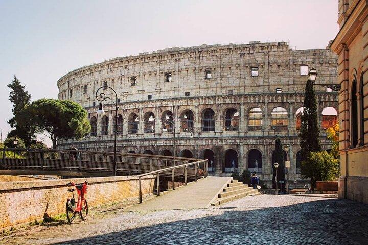 Recorrido por el Coliseo Romano, el Foro y el Monte Palatino