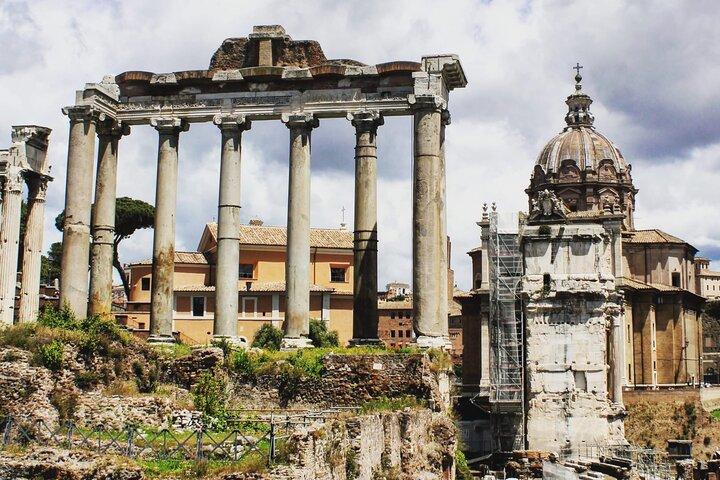 Recorrido por el Coliseo Romano, el Foro y el Monte Palatino