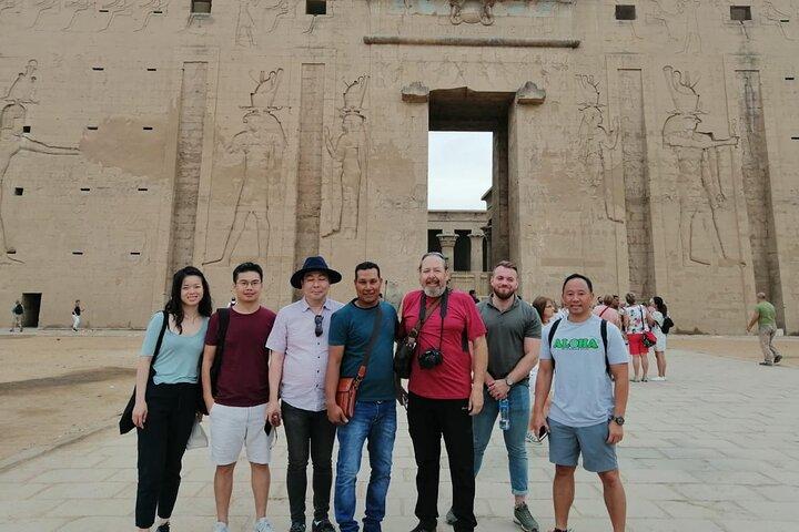Assuan: Geführte Tour zum High Dam, dem Obelisk & Philae Tempel mit dem Motorboot