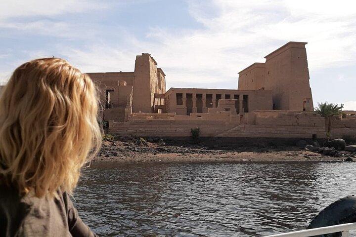 Visite guidée d'une journée à l'obélisque inachevé, au haut barrage et au temple de Philae en bateau