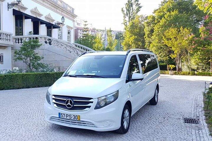 Private Transfer between Lisbon and the Porto