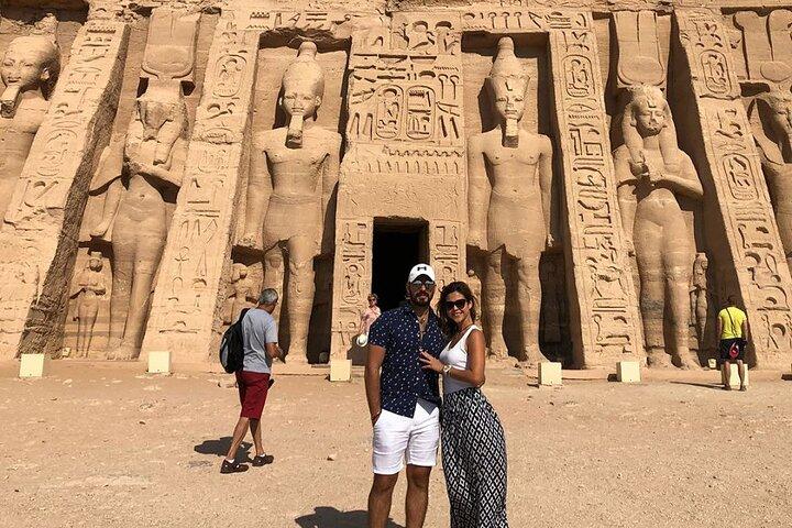 Privétour van een hele dag Abu Simbel-tempel vanuit Caïro per vliegtuig