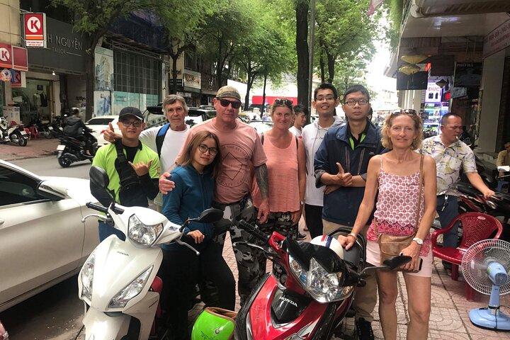 Saigon Morning And Pomeriggio Adventure Street Food Tour in Vespa