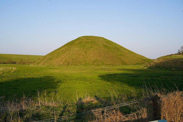 古代イギリスツアー:聖なる森、埋葬、UFOの謎