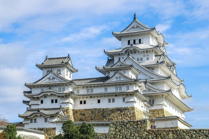 ¡Un recorrido para visitar los destinos populares de Himeji en un día!