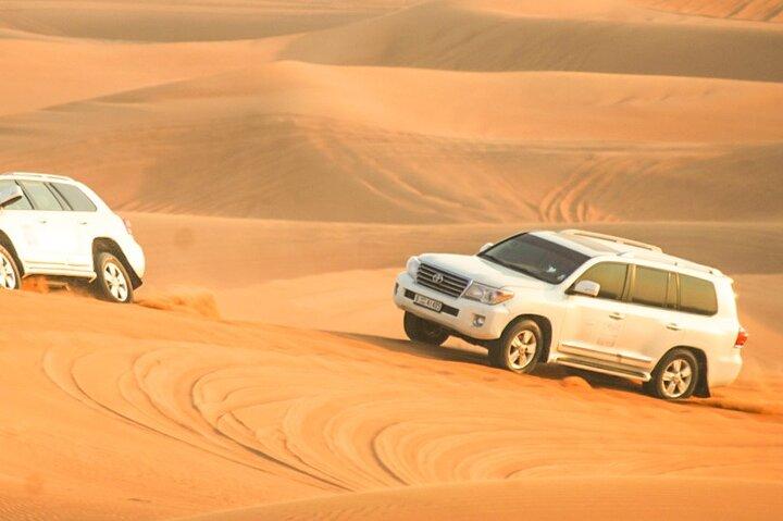 オールインクルーシブ4x4デザートサファリ、ドバイシティツアー、アブダビシティツアー