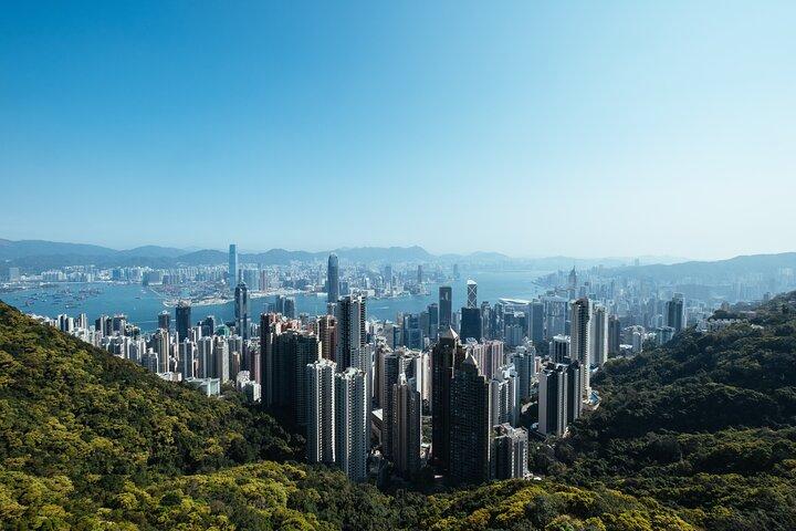 Hong Kong Private Walking Tour com um local