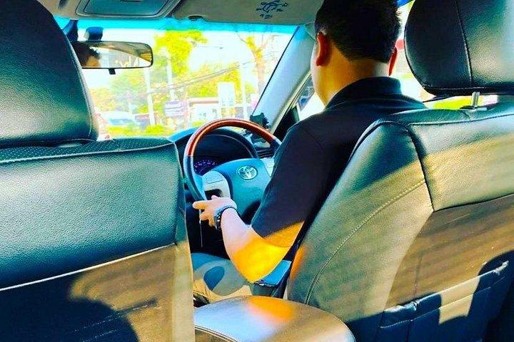 私たちよりも優れたものを見つけてみてください!サントリーニ空港送迎サービス APT-HTL(JTR)