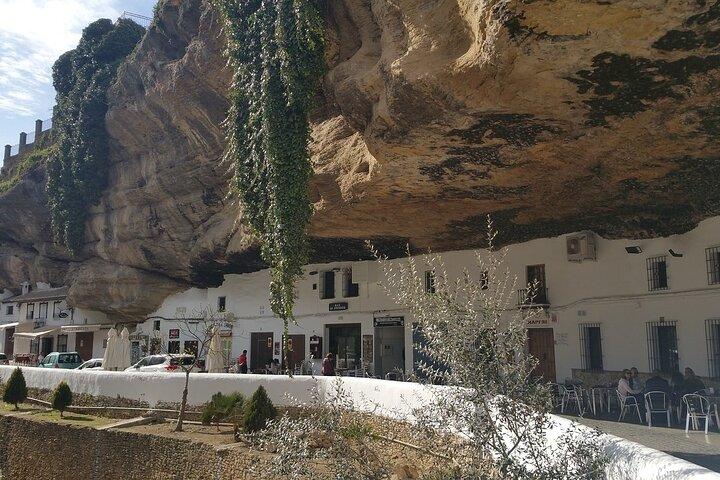 Tour em Ronda com Visita Guiada e Setenil de las Bodegas