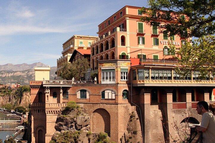 Transfert de Sorrento à Naples ou Viceversa