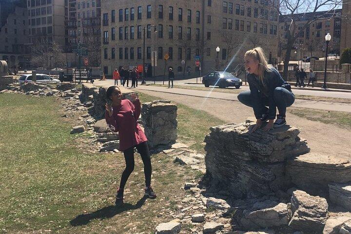 Escursione alla caccia al tesoro di Minneapolis City di 3Quest Challenge