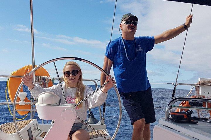 Sailing Trip and Snorkeling (max. 8 people)