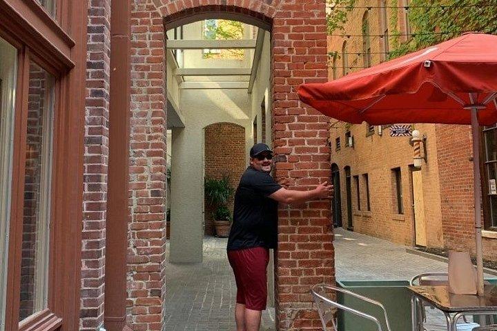 Adventurous Scavenger Hunt in Savannah by 3Quest Challenge