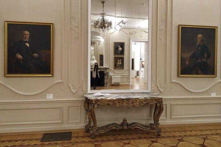 Art Gallery Sightseeing Tour in Sofia