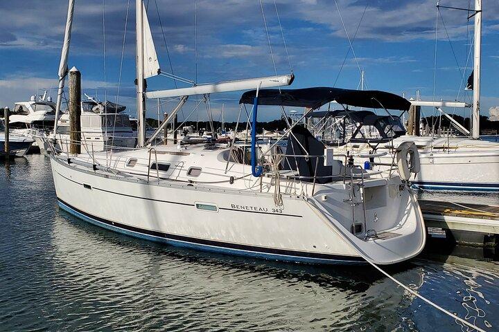 Privat Long Island Sound Sailing Experience