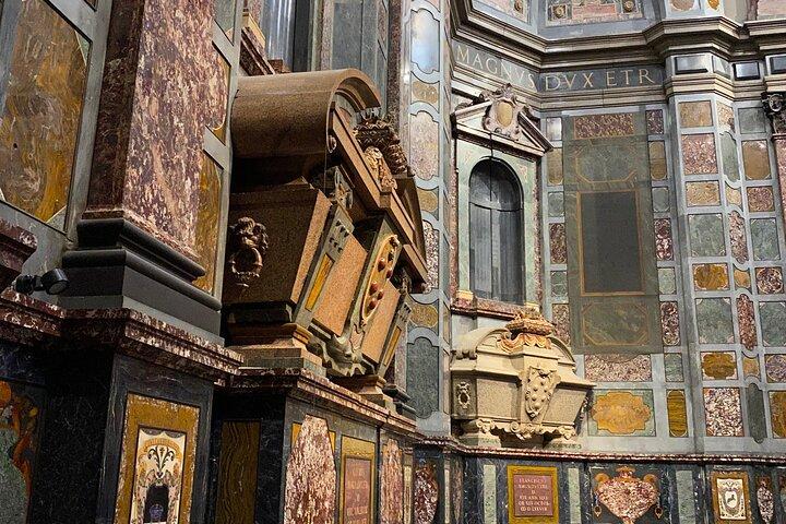 Visite privée des CHAPELLES MEDICI à Florence