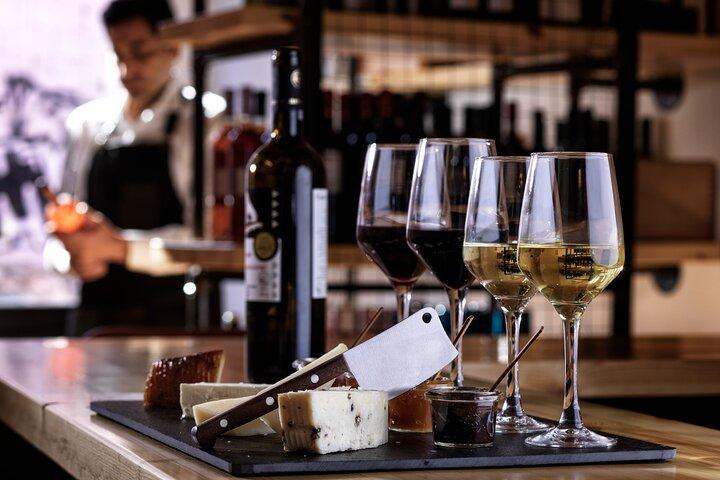 Cata de vinos privada cerca de la Acrópolis