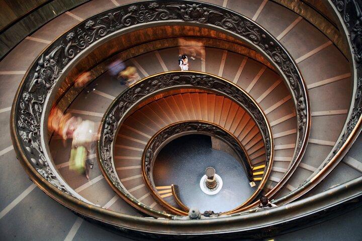 Official Private 4 Hour Vatican Tour with optional 1 way transfer