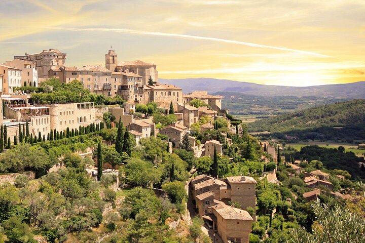 Excursión de un día a Luberon para grupos pequeños desde Aviñón