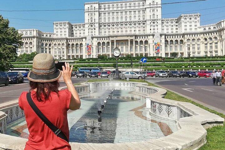 Bucarest Sous le communisme: Visite privée et manoir de Ceausescu