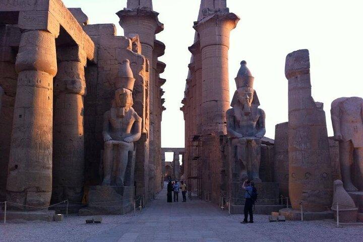 カイロとルクソールへの4泊5日旅行パッケージ