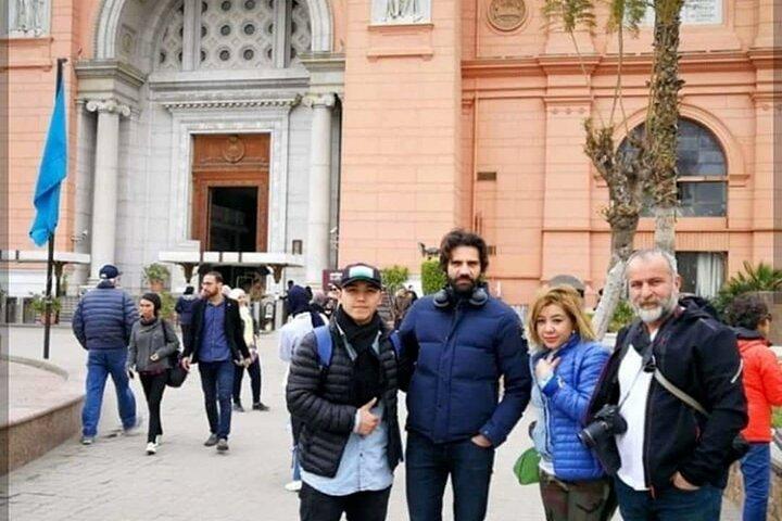 Tour privado Museo Nacional NEMC, Museo de Antigüedades Egipcias- Pirámides de Giza