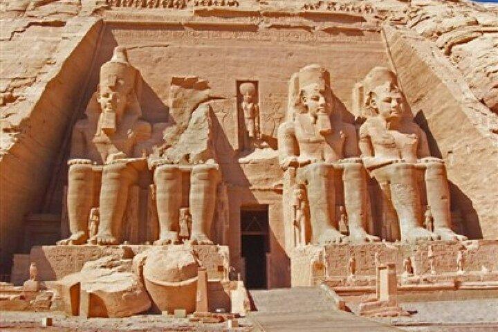 Paquete de vacaciones de 7 días y 6 noches en Egipto a El Cairo, Alejandría, Asuán y Luxor