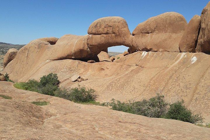 Excursion d'une journée à Spitzkoppe au départ de Swakopmund