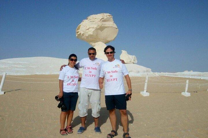3 Dias 2 Noites Visite o Deserto Branco e Bahariya do Cairo