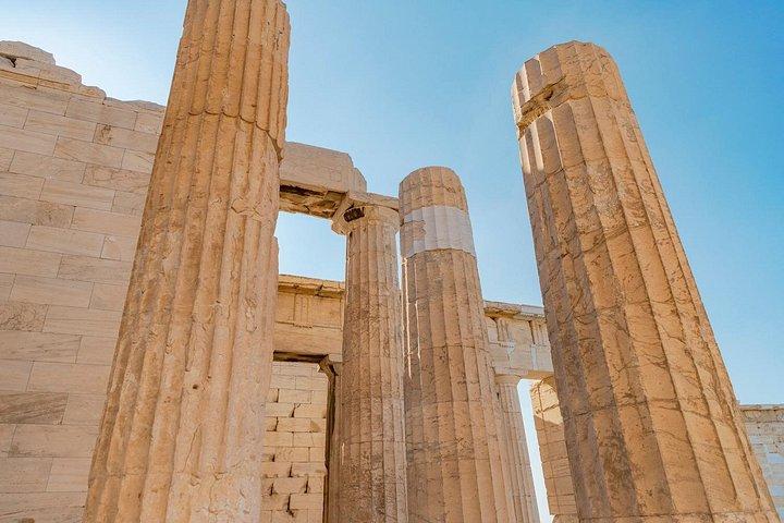Acropolis GOLDEN LIGHT Private Tour with Licensed Archaeologist