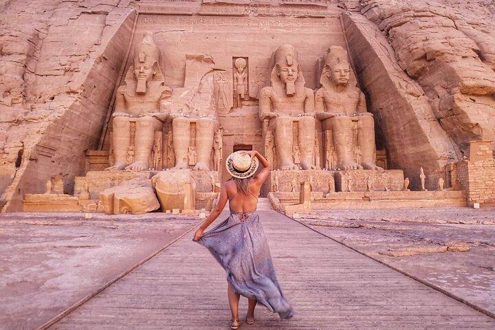 アスワンとルクソールへの 1 泊 2 日旅行パッケージ