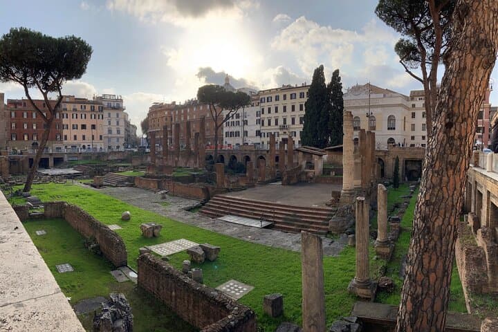 Rome: Pantheon, Trevi Fountain and Roman Squares Guided Tour