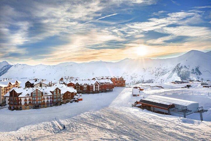 Tour privato di Kazbegi-Ananuri-Gergeti