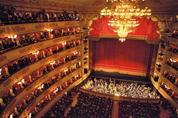 La Scala Opera House - Private Guided Tour - Skip-the-Line Access