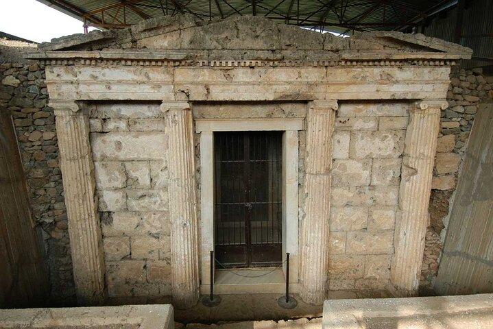 Excursão privada guiada à antiga Vergina e à cidade de Veria