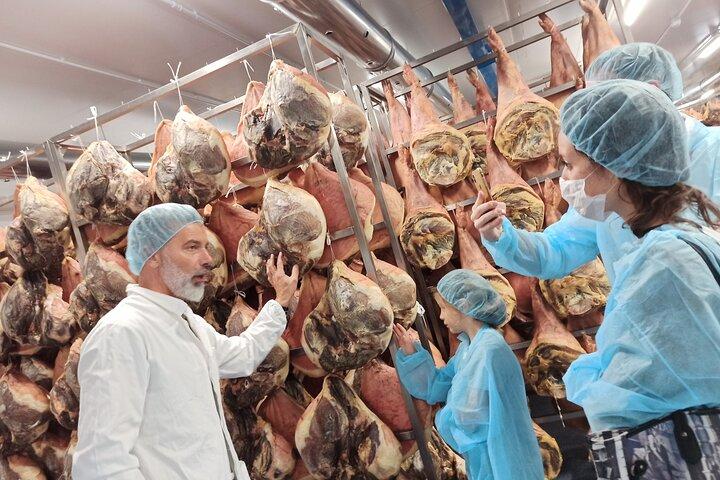Prosciutto Factory 4 - Visite guidée d'une heure à Bologne