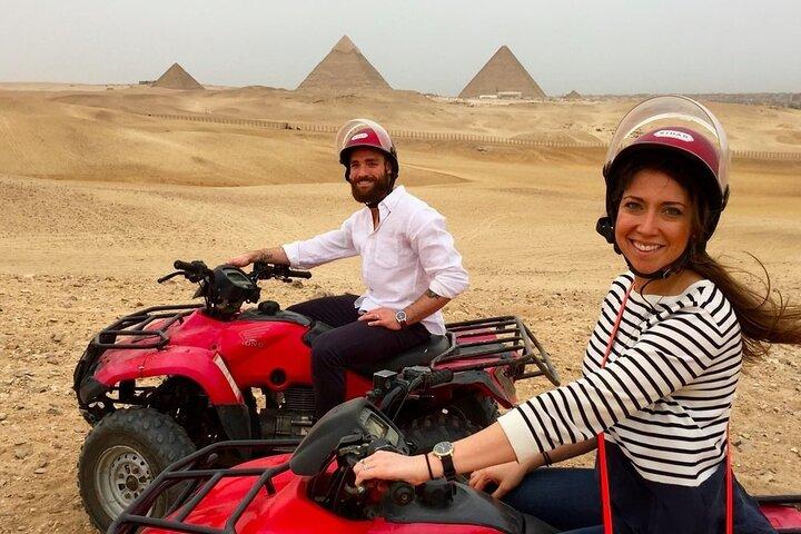 Quad Bike og Camel ride COMBO-tur på Giza-pyramiderne
