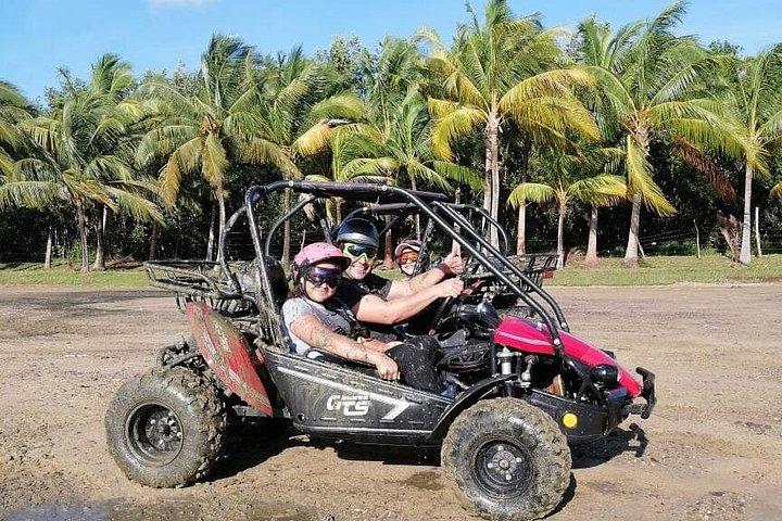Roatan Sloth Off Road Buggy Mud Adventure + Beach(Beers & Snacks)