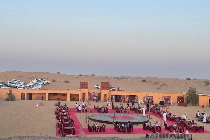 Dubai Desert Safari-avontuur met premium barbecuediner