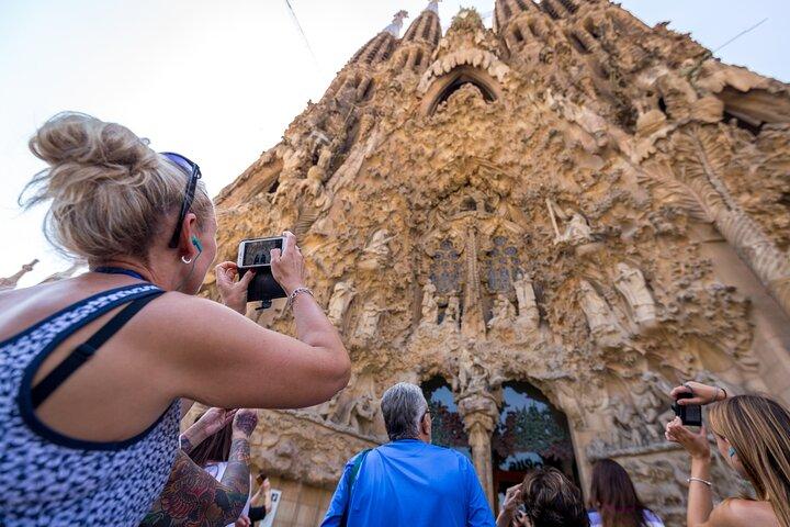 Visita guiada a la Sagrada Familia con acceso sin colas