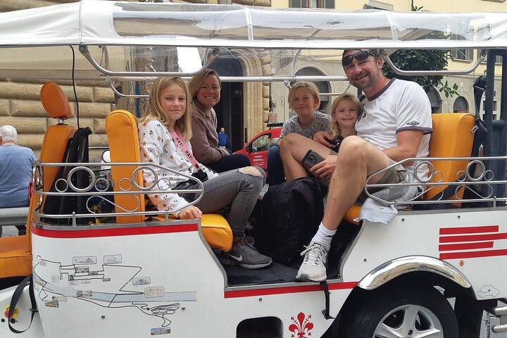 Terrazze di Firenze tour Panorama en carrito de golf tuktuk