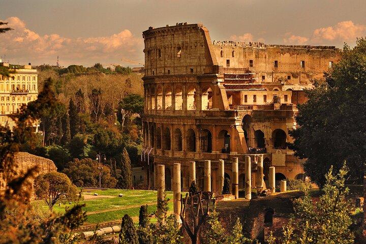 Tour guidato dell'arena dei gladiatori del Colosseo e del Foro Romano