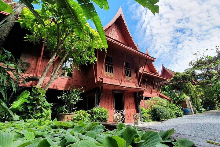 Entrada al museo de la casa de Jim Thompson y servicio de recogida en el hotel