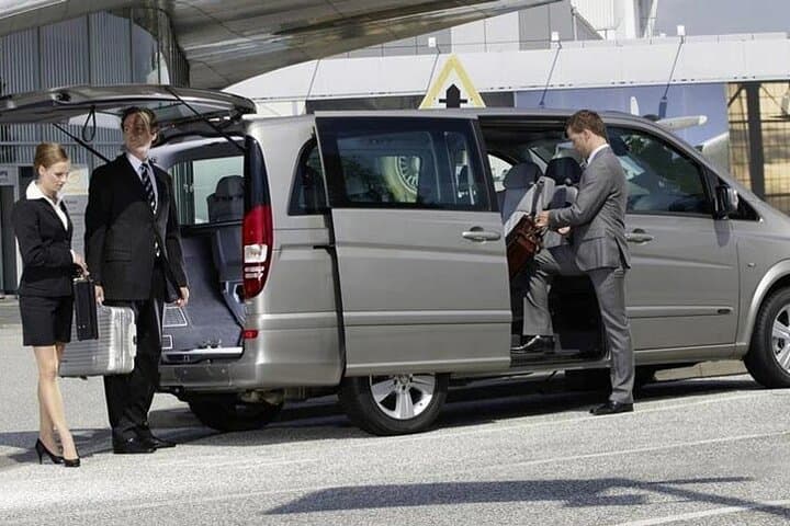 Private Transfer from Istanbul Hotels to Sabiha Gokcen Airport (SAW)